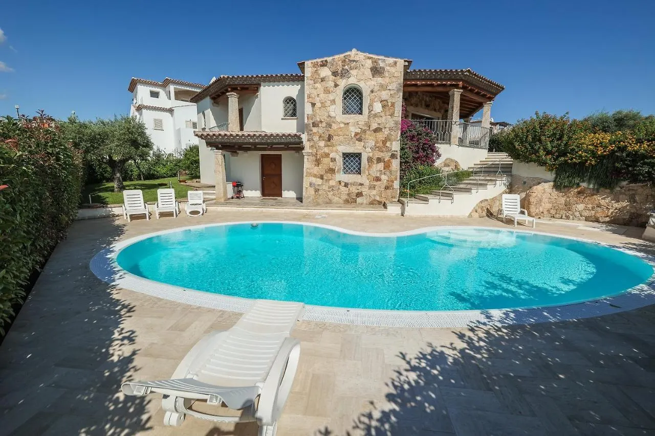 Villa The Queen Budoni 0*,  Italy