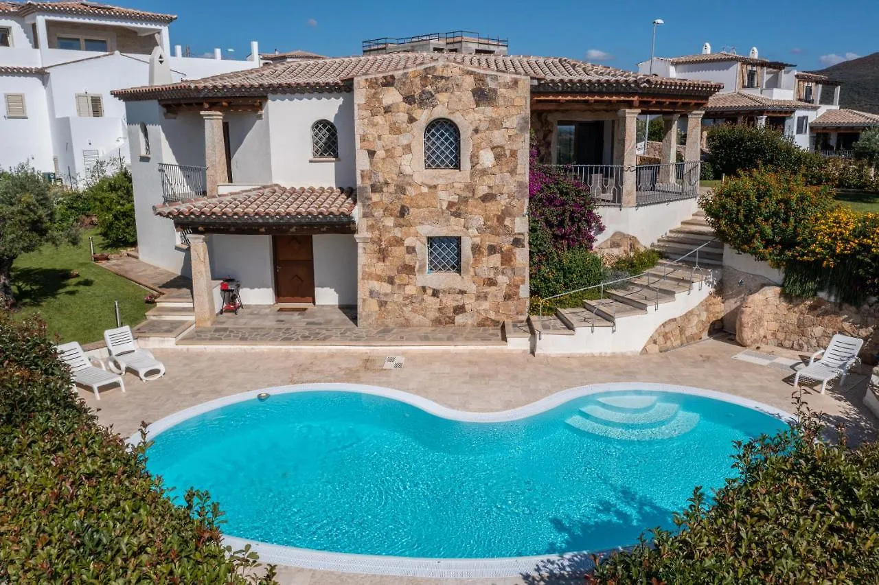 Villa The Queen Budoni Italy